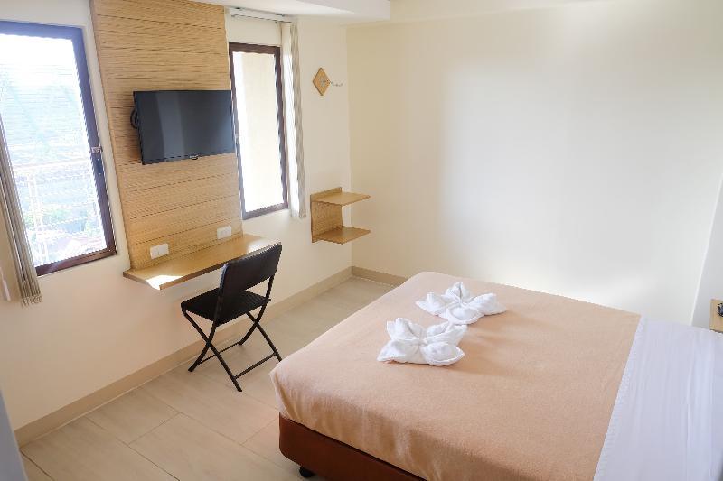 Chambre Mactan Hotel マクタン エクステリア 写真